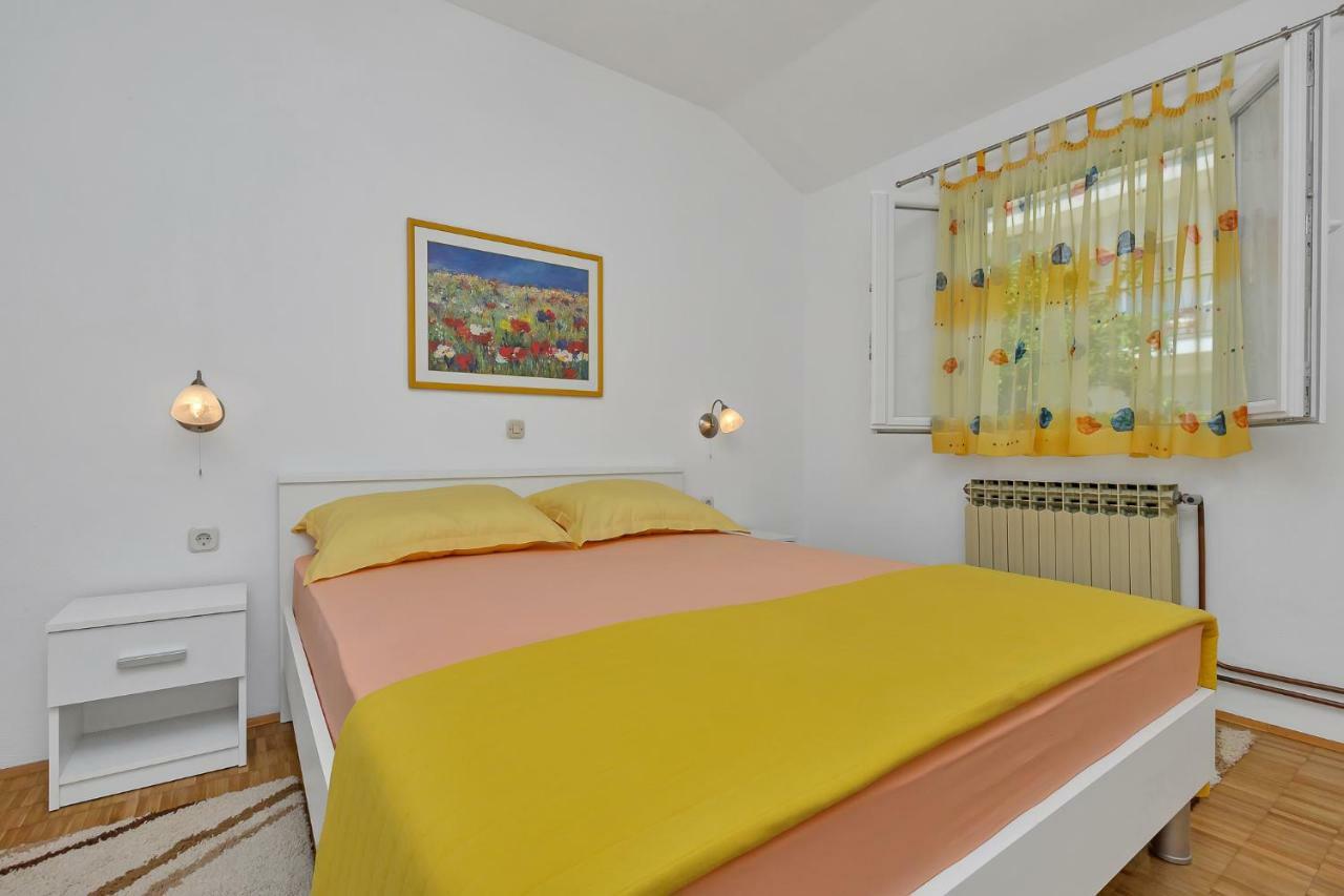 מאקרסקה Apartments Smiljka מראה חיצוני תמונה